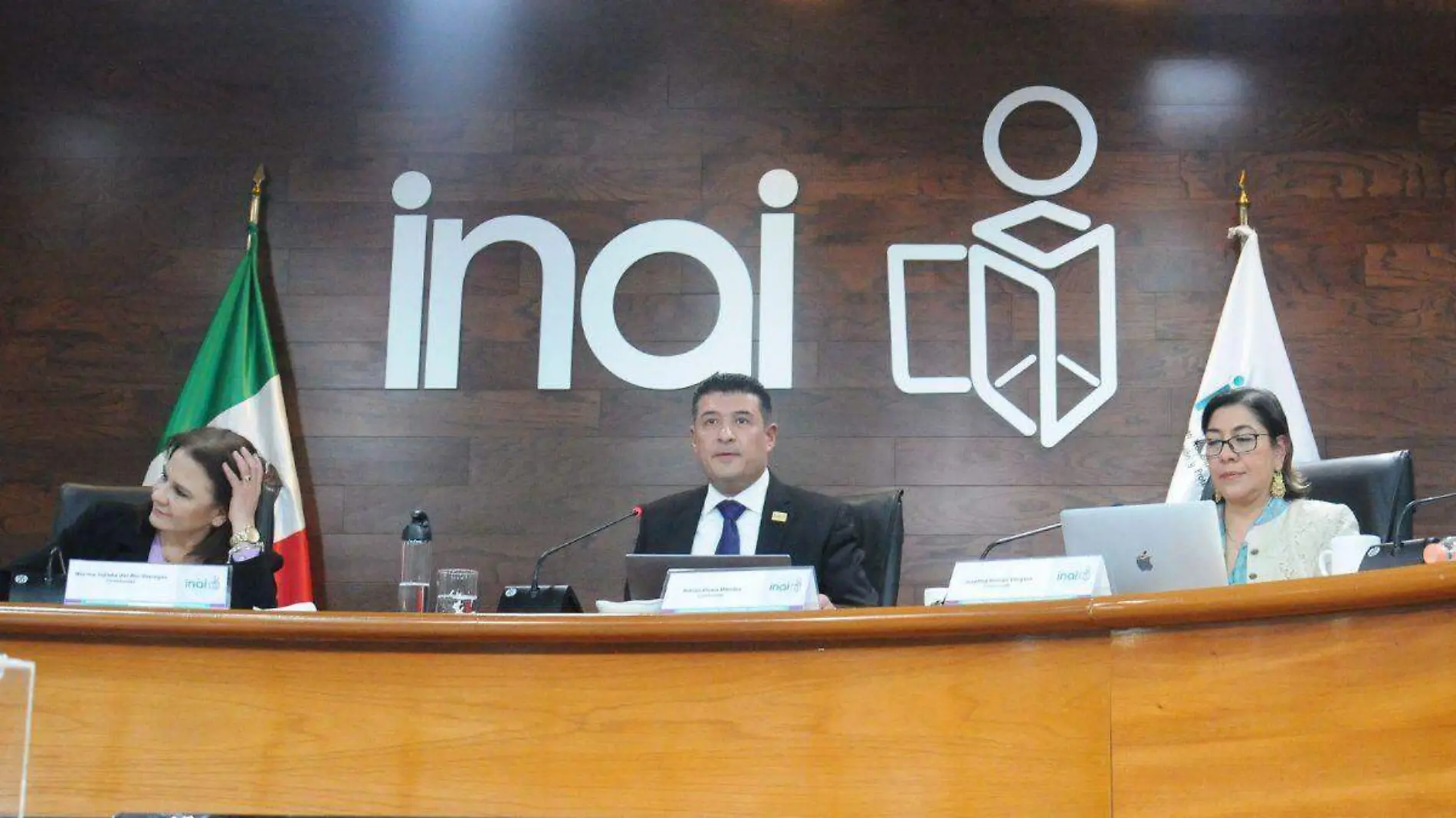 Inai (3)